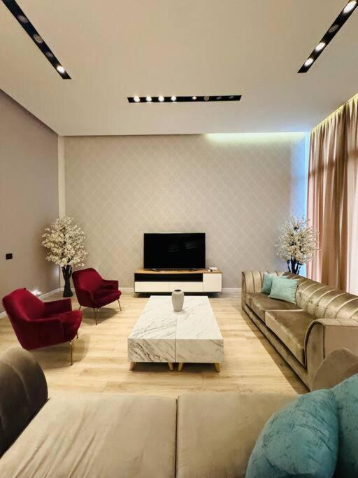 Pent-house Exclusivo En Chico, Apartamento *
