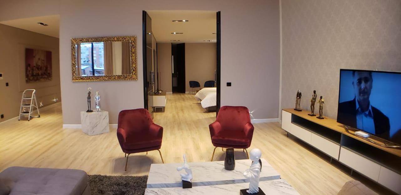 Pent-house Exclusivo En Chico, Apartamento *