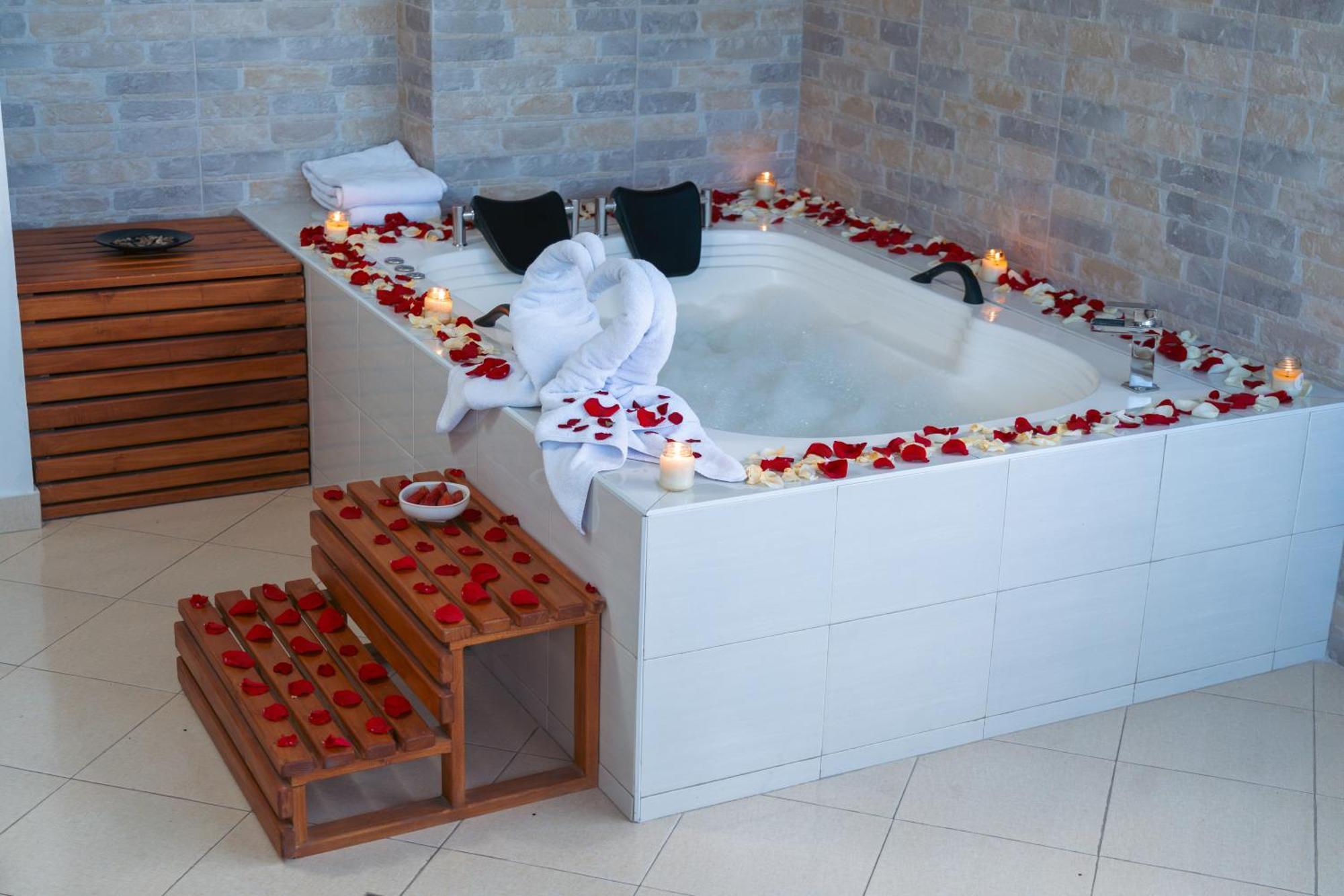 Hotel Grand Plaza Corferias 4*