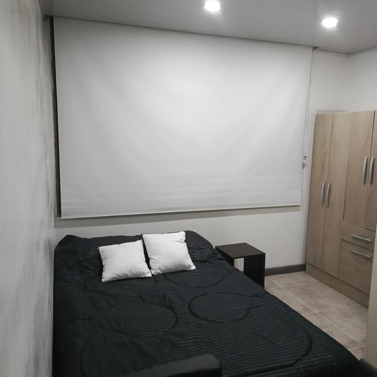 Hab Cerca Al Aeropuerto Habitación en casa particular *