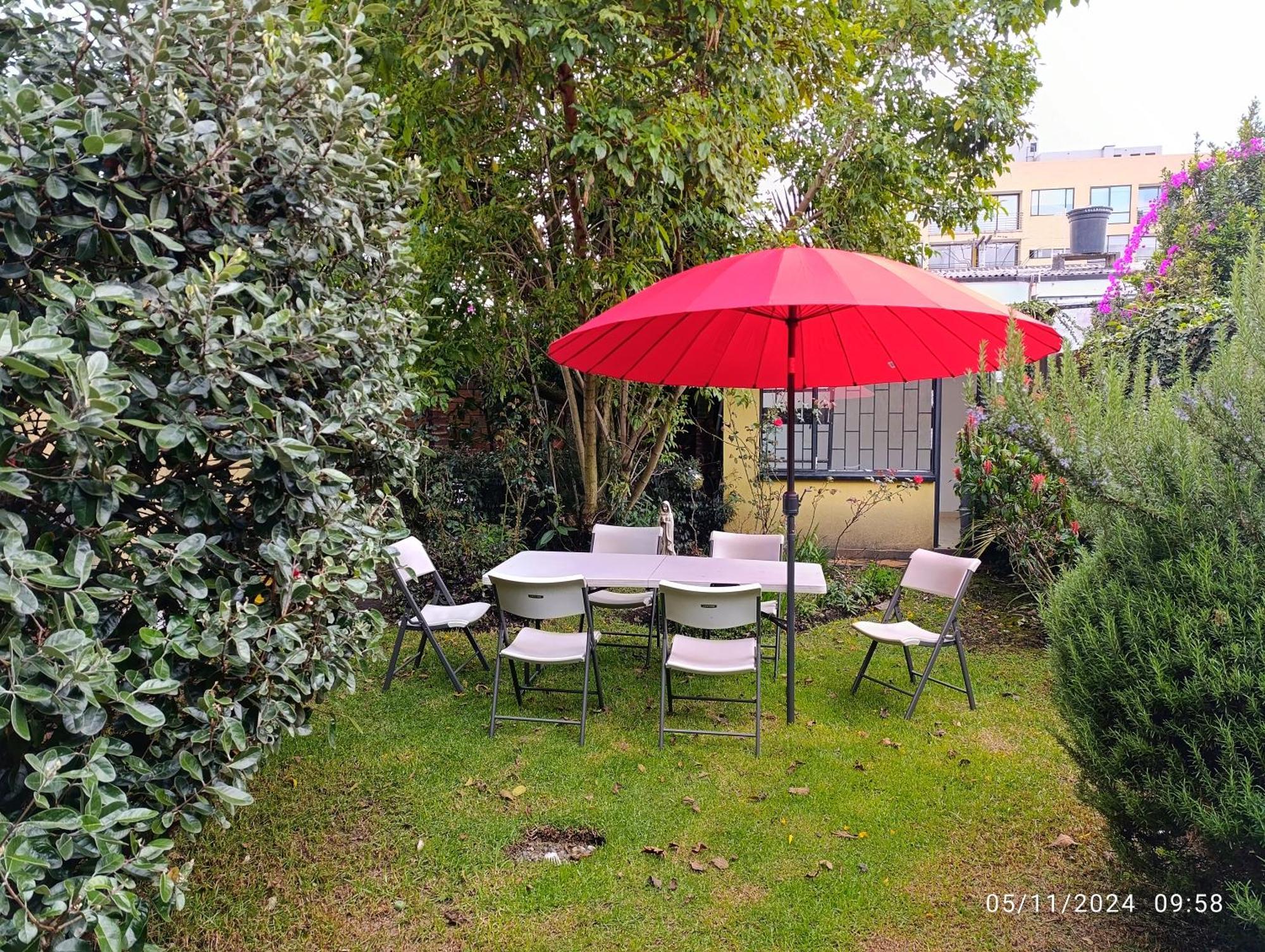 Hermosa Casa Tranquila, Elegante Y Pensión Bogotá