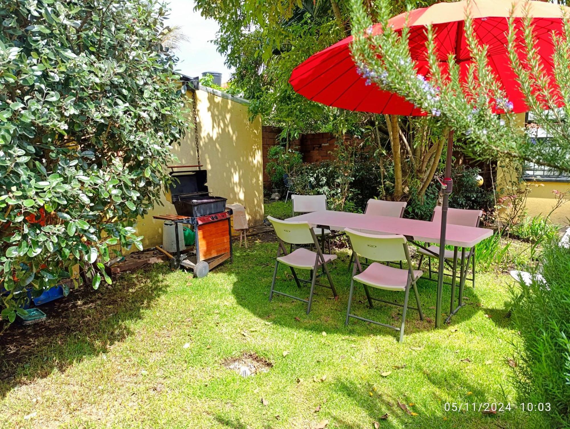 Hermosa Casa Tranquila, Elegante Y Guest house