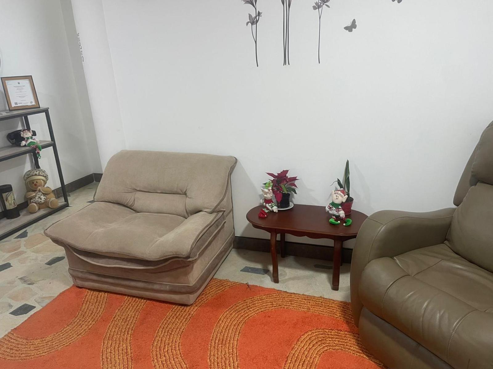 Cerca Al Aeropuerto Habitación en casa particular