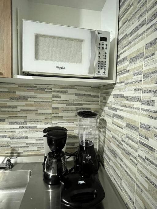 Travelers House 5 Minutes Close To The Airport * Bogotá