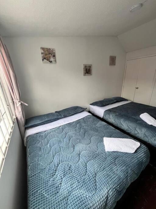 Travelers House 5 Minutes Close To The Airport Bogotá