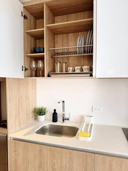 Apartament, Near To Corferias, Us Embassy * Bogotá