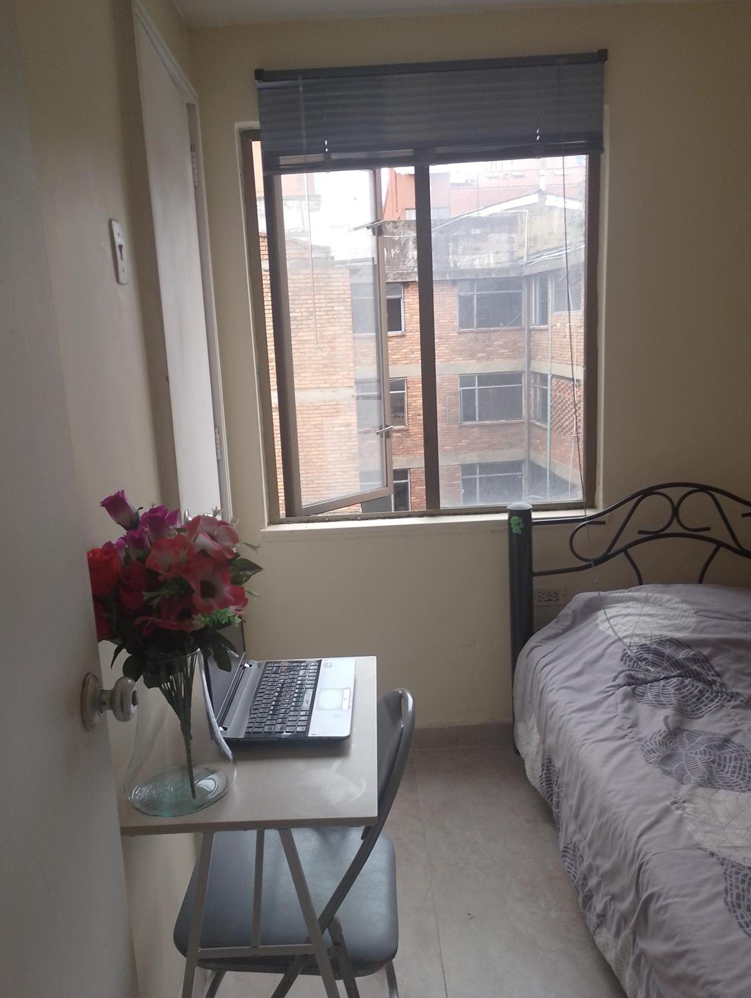 Hola, Comparto Apartamento Bogotá