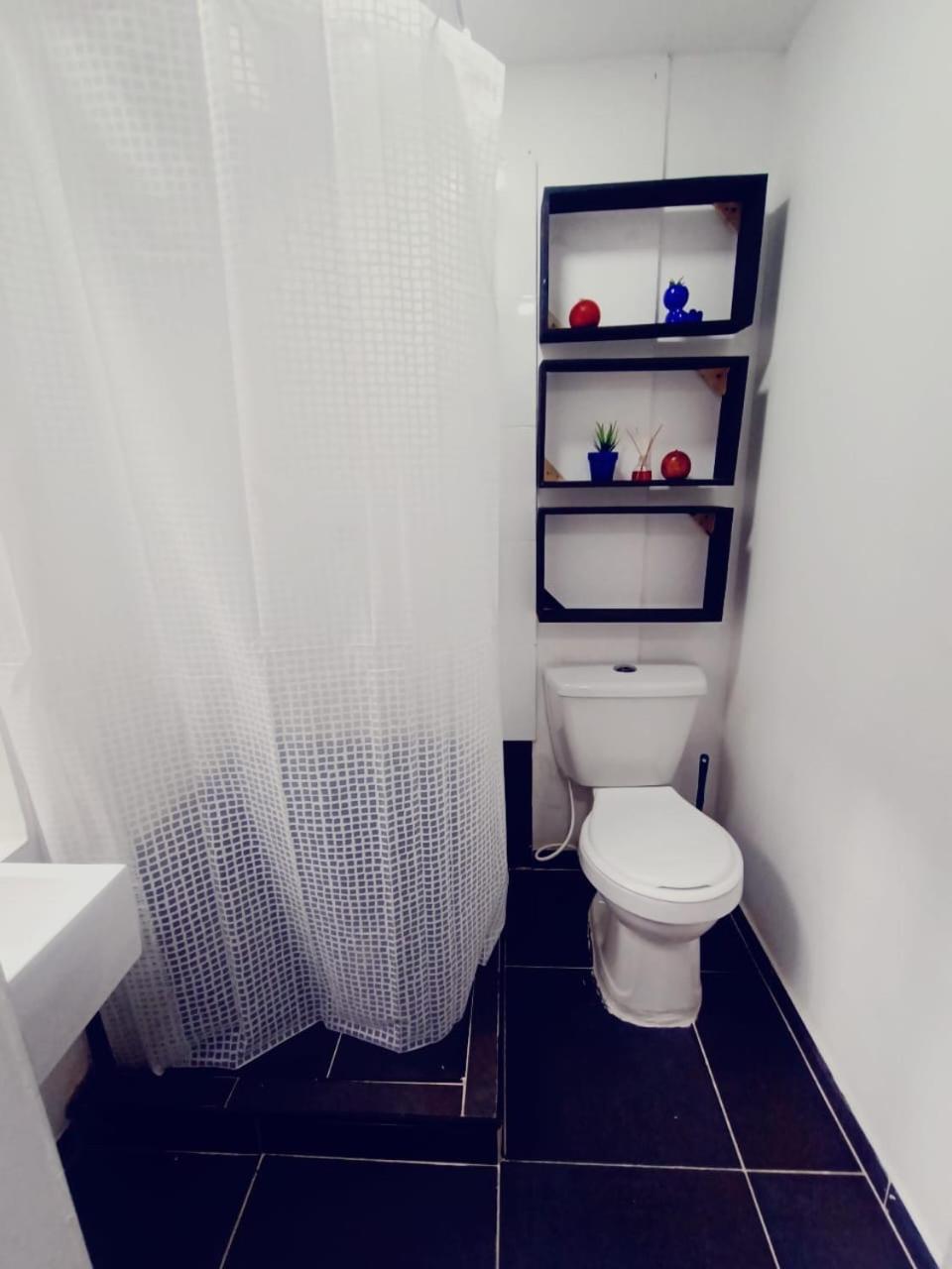 Hostal 8 67