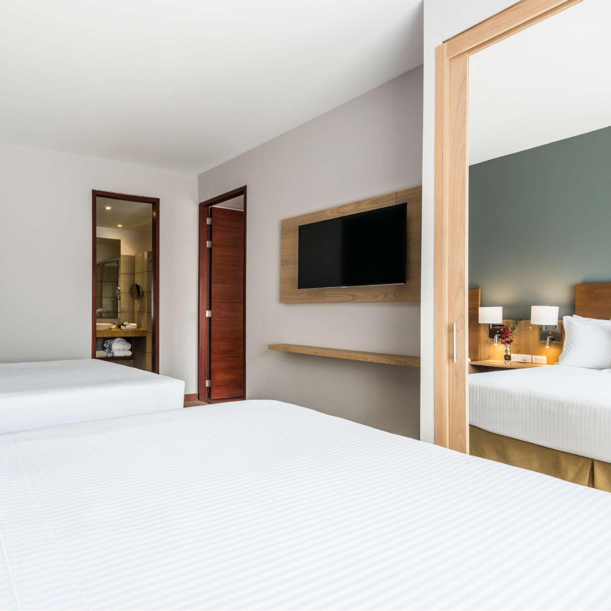 Cosmos 100 Hotel&centro De Convenciones - Cosmos Hotel 5*