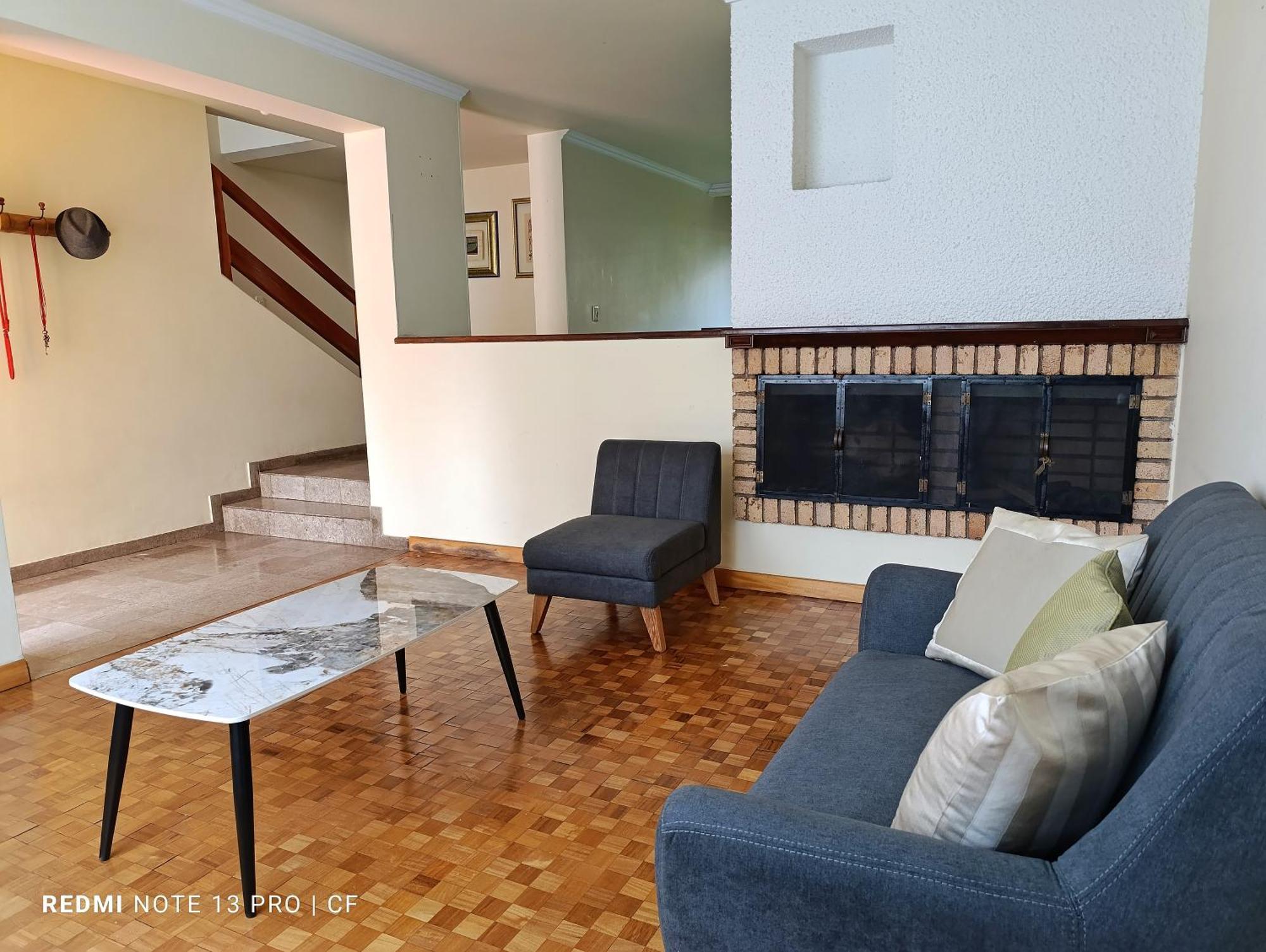 Hermosa Casa Tranquila, Elegante Y Bogotá