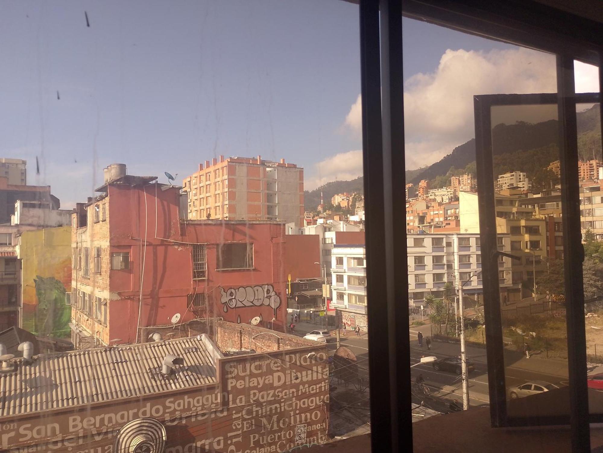 Hola, Comparto Apartamento *