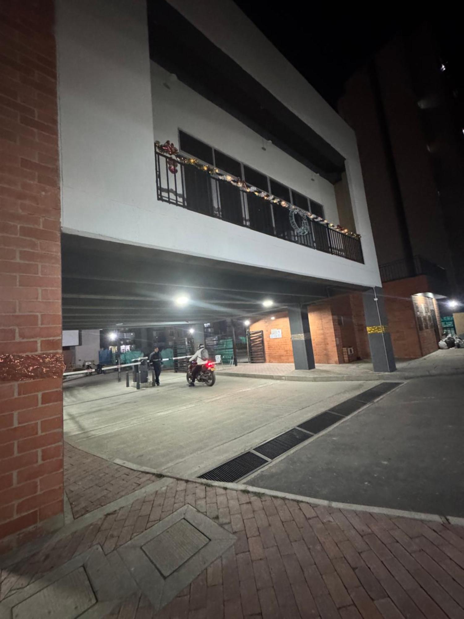 Privado En * Bogotá