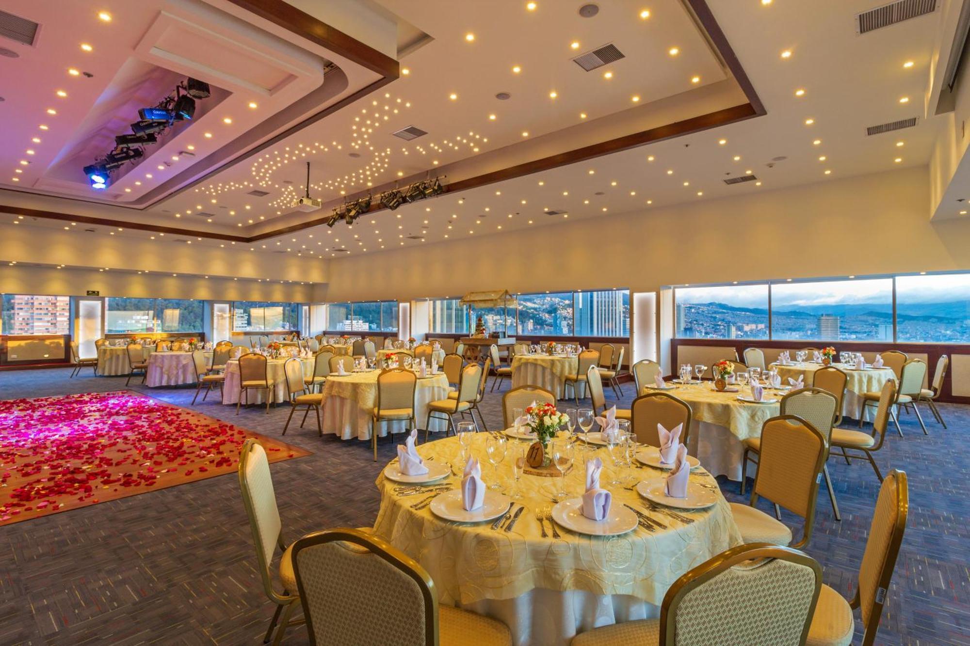 Tequendama Hotel 4*