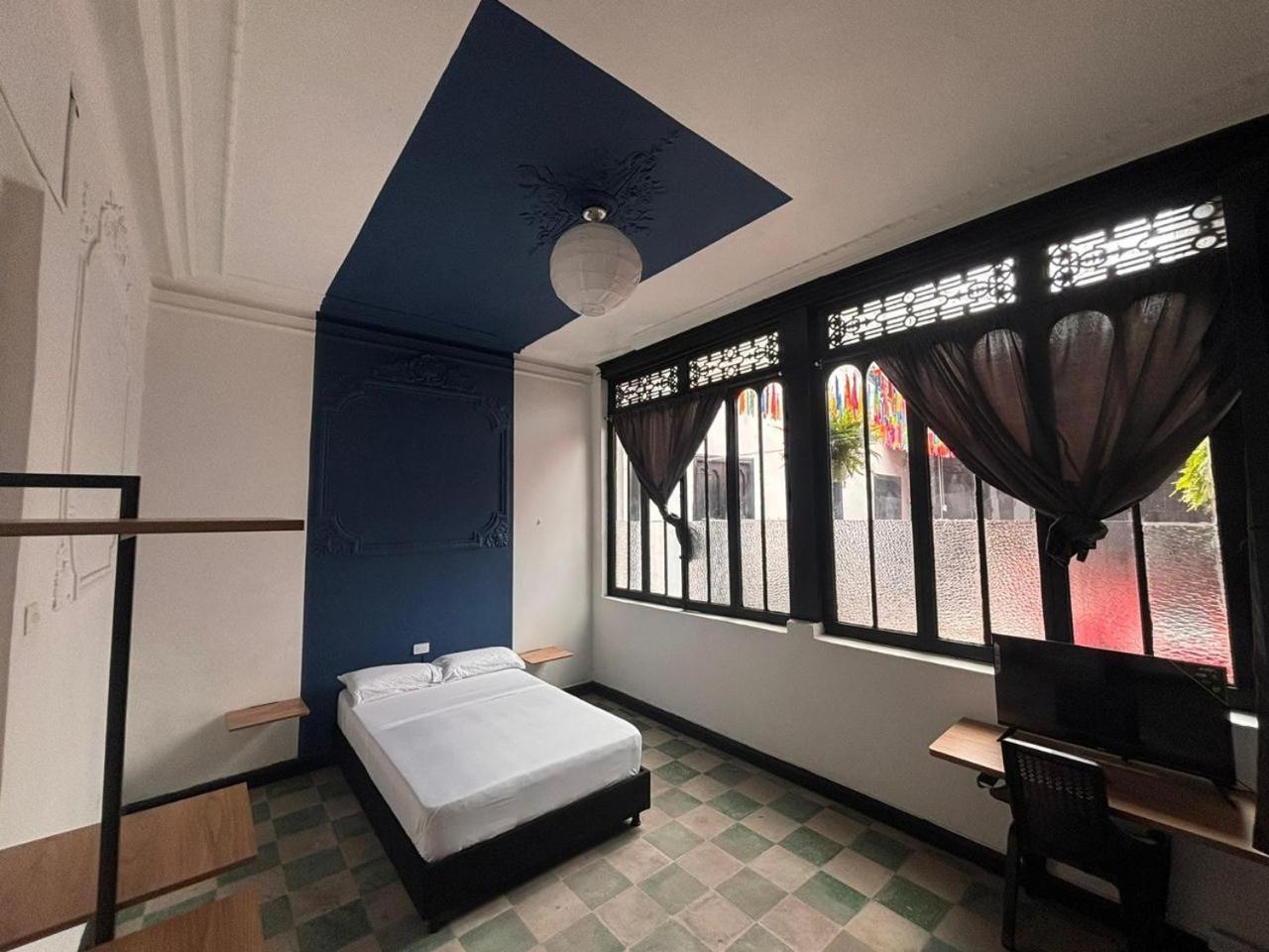 2living Candelaria