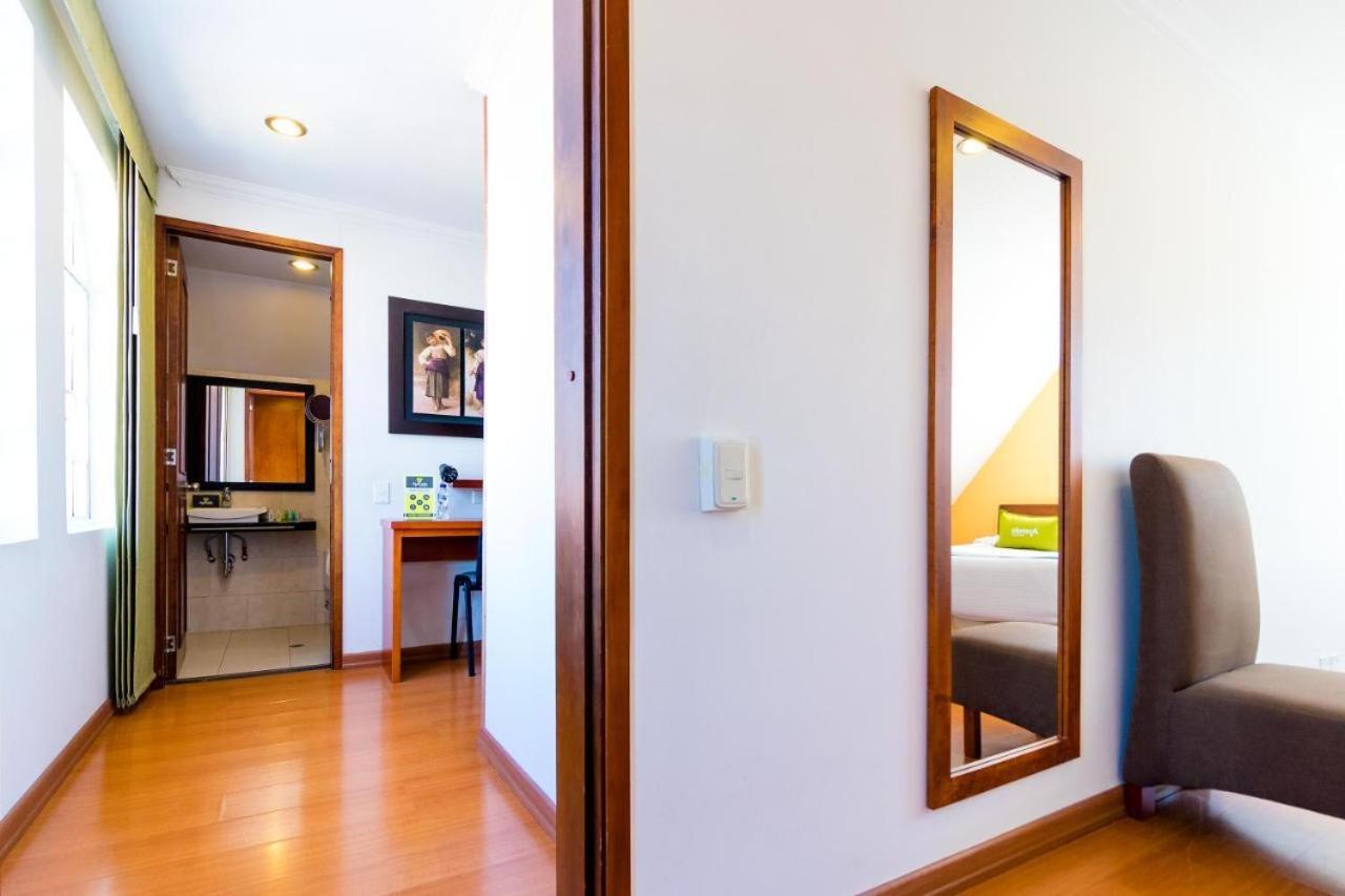 Apartasuites Plaza Antigua