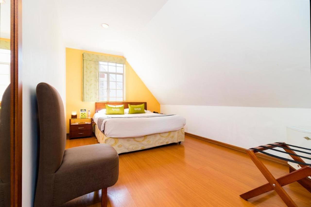Apartasuites Plaza Antigua Apartahotel