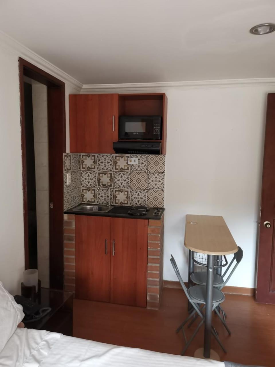 Apartahotel Apartasuites Plaza Antigua