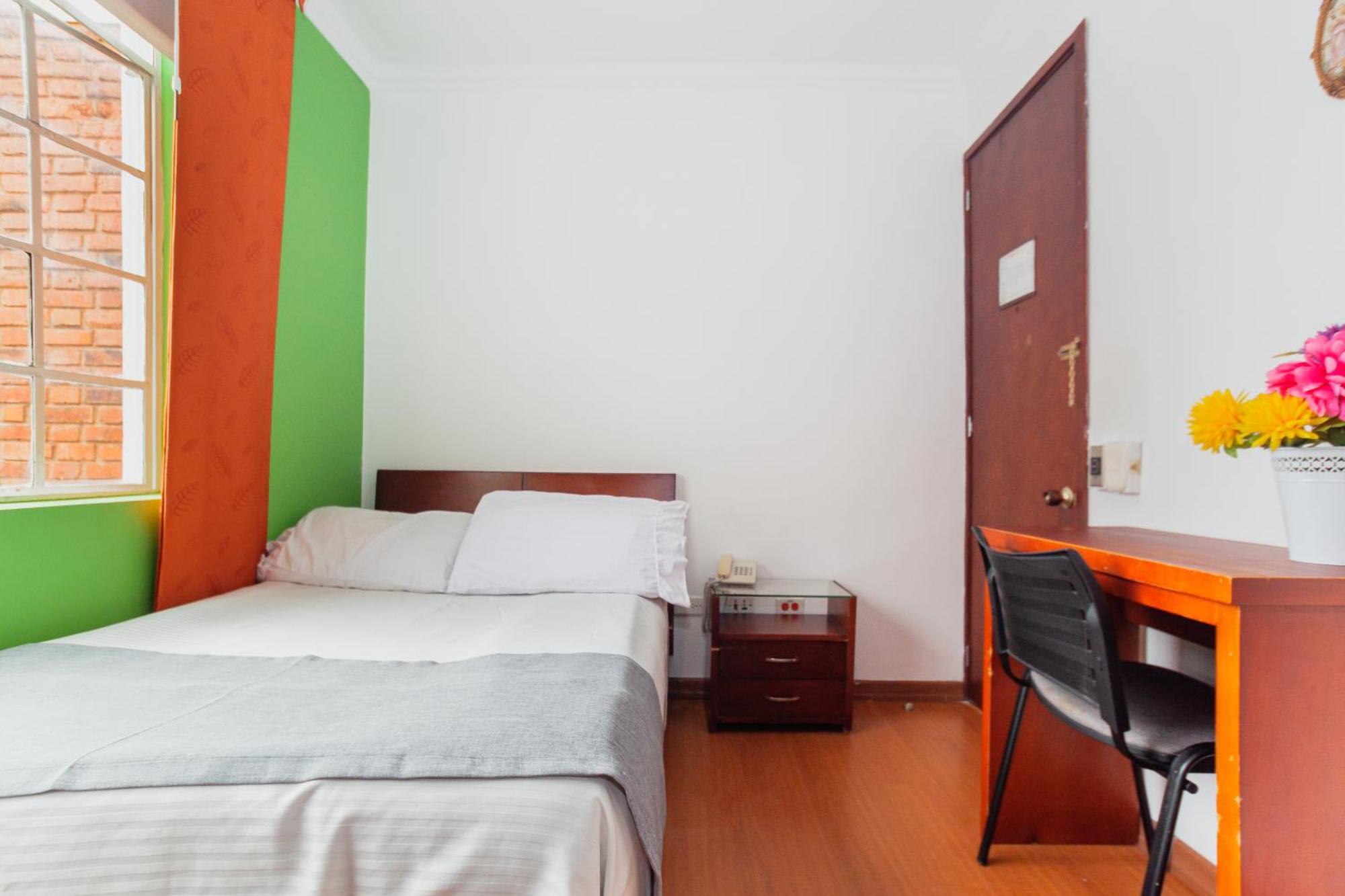 Apartasuites Plaza Antigua Apartahotel *