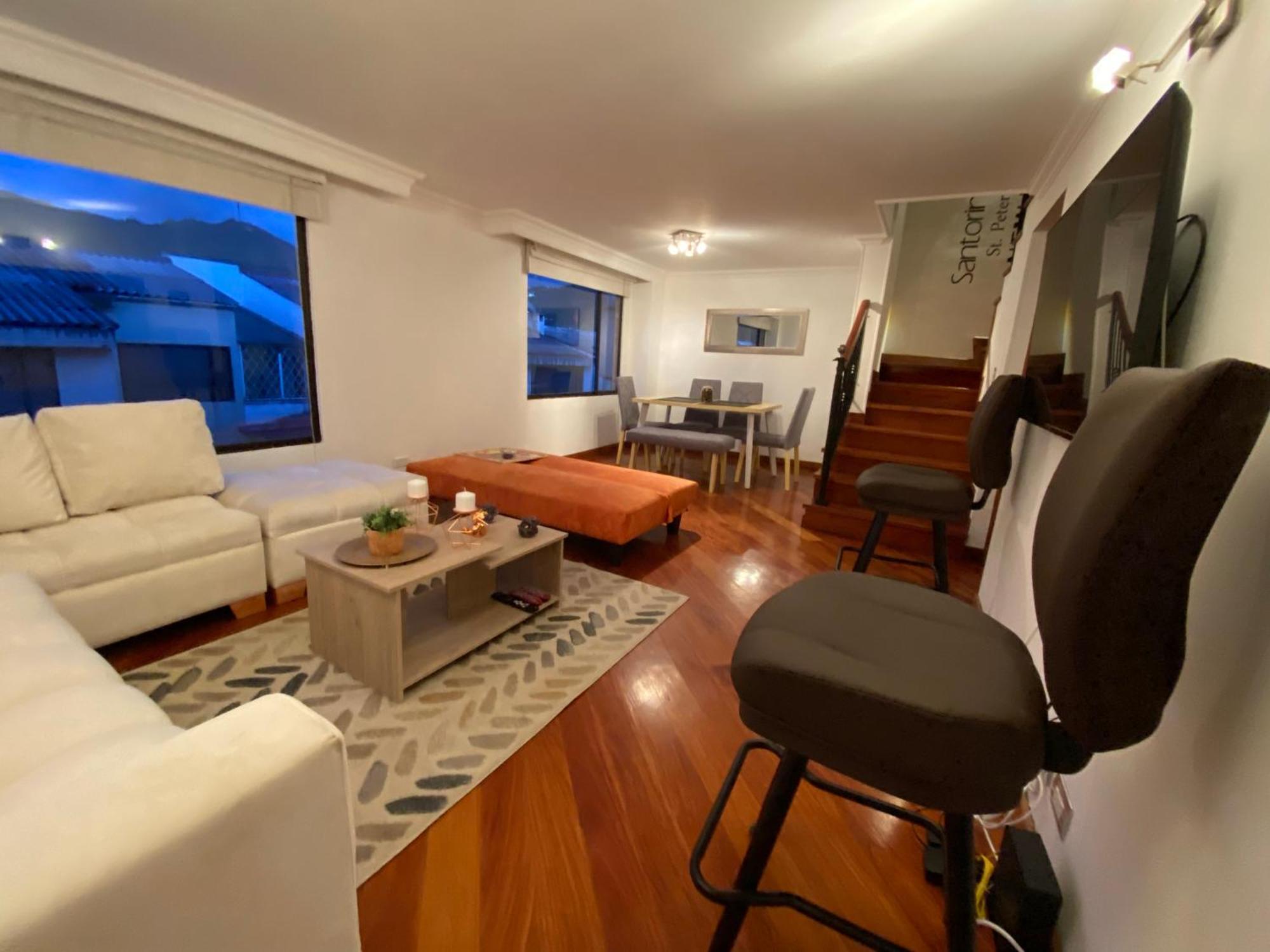 Unico Penthouse En Unicentro Norte De *