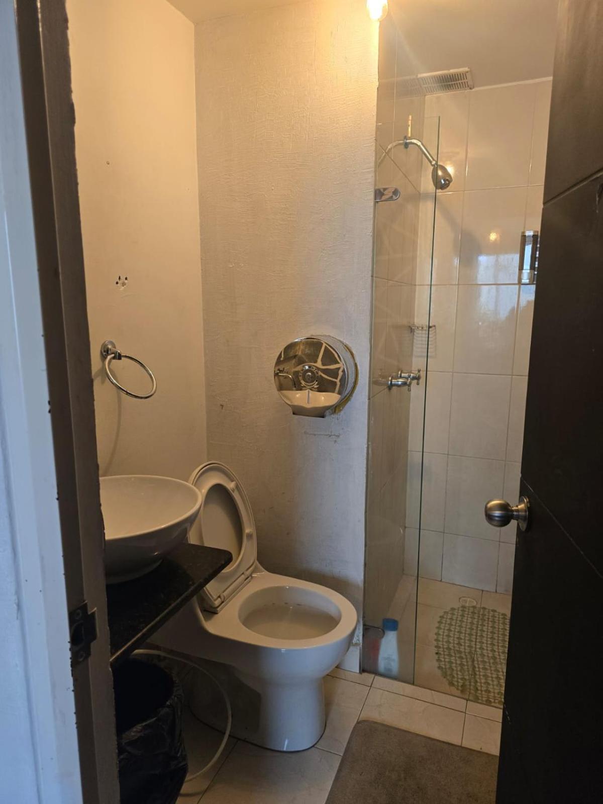 Portelli Zona G- Extranjeros Hostal *