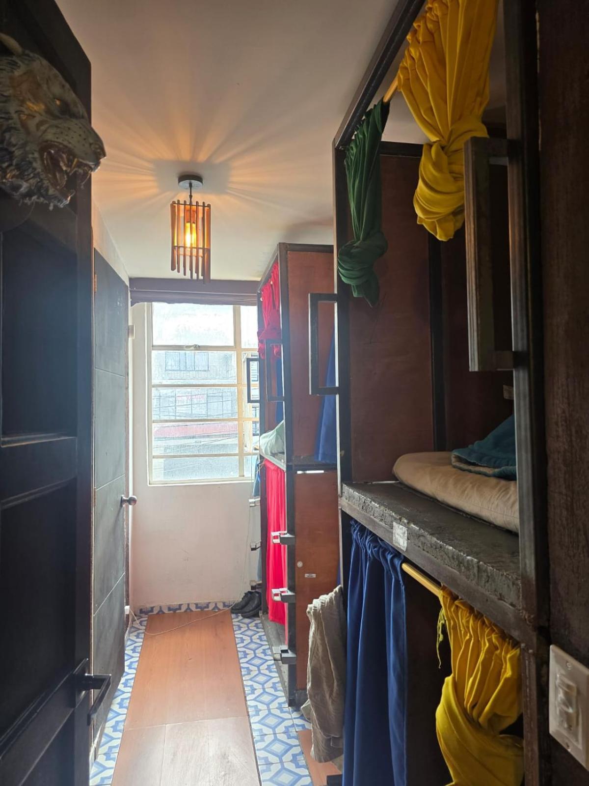 Hostal Portelli Zona G- Extranjeros *