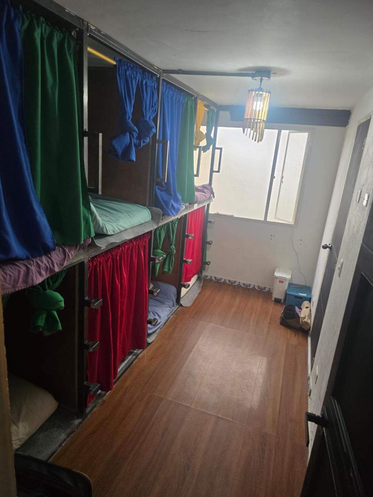 Hostal Portelli Zona G- Extranjeros *
