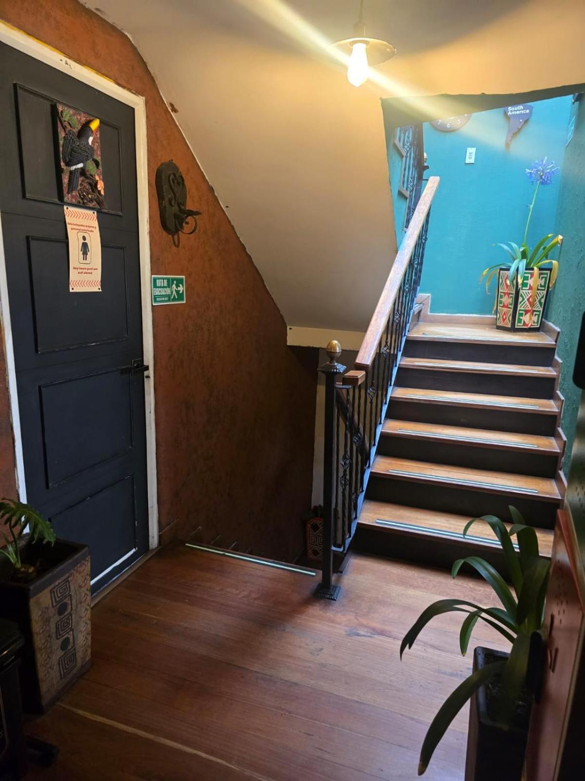 Hostal Portelli Zona G- Extranjeros