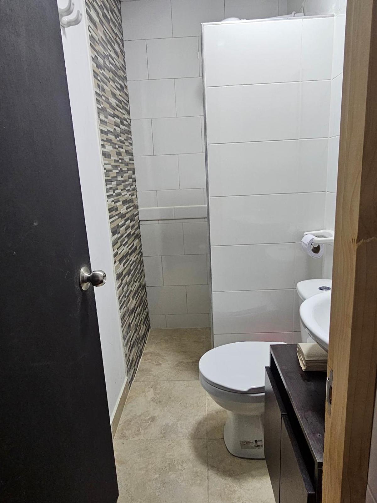 Bed and breakfast Colisseum Roma - El Cubo Movistar Campin