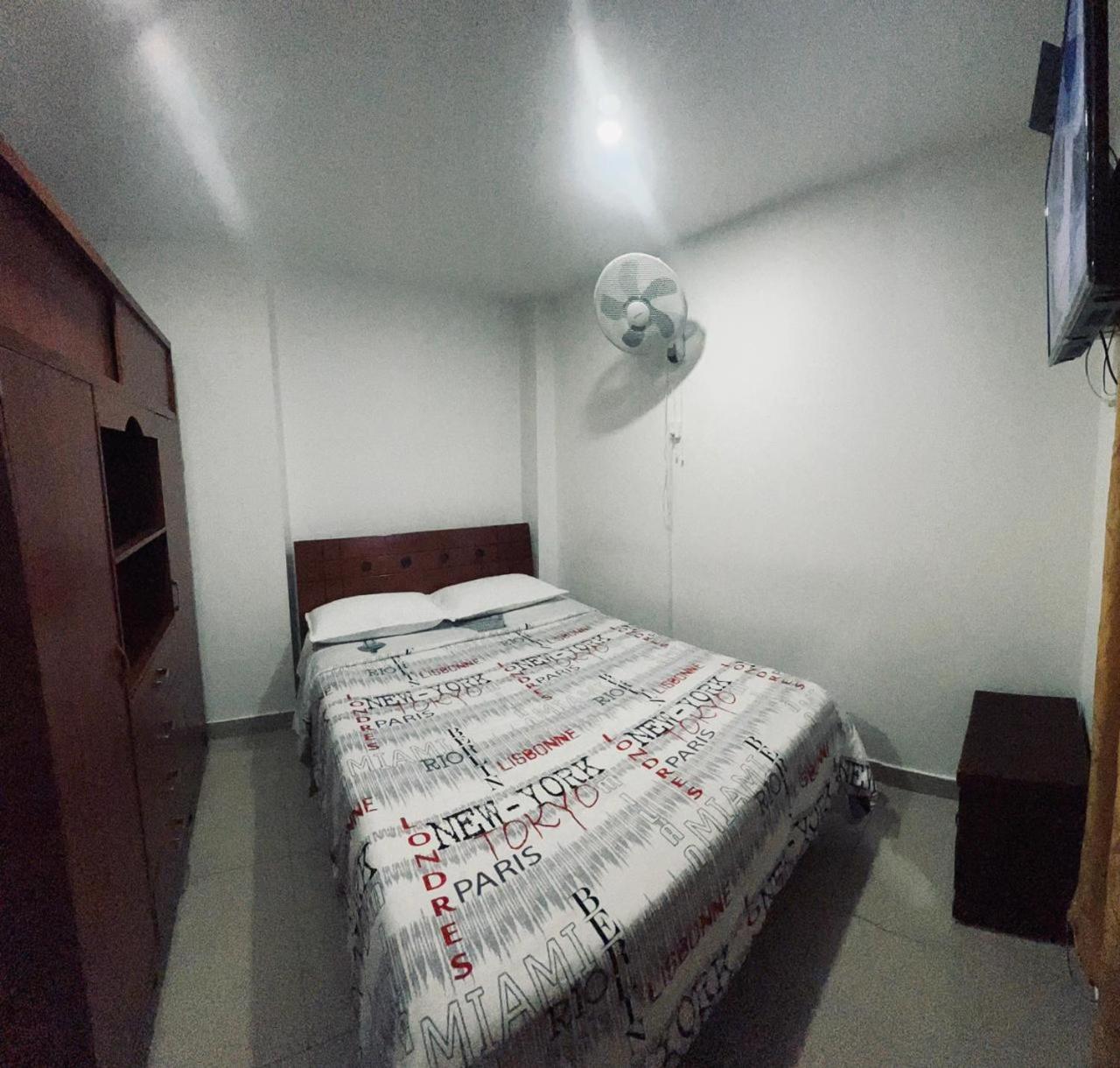Apto 302 Chapinero Calle 51 Apartamento
