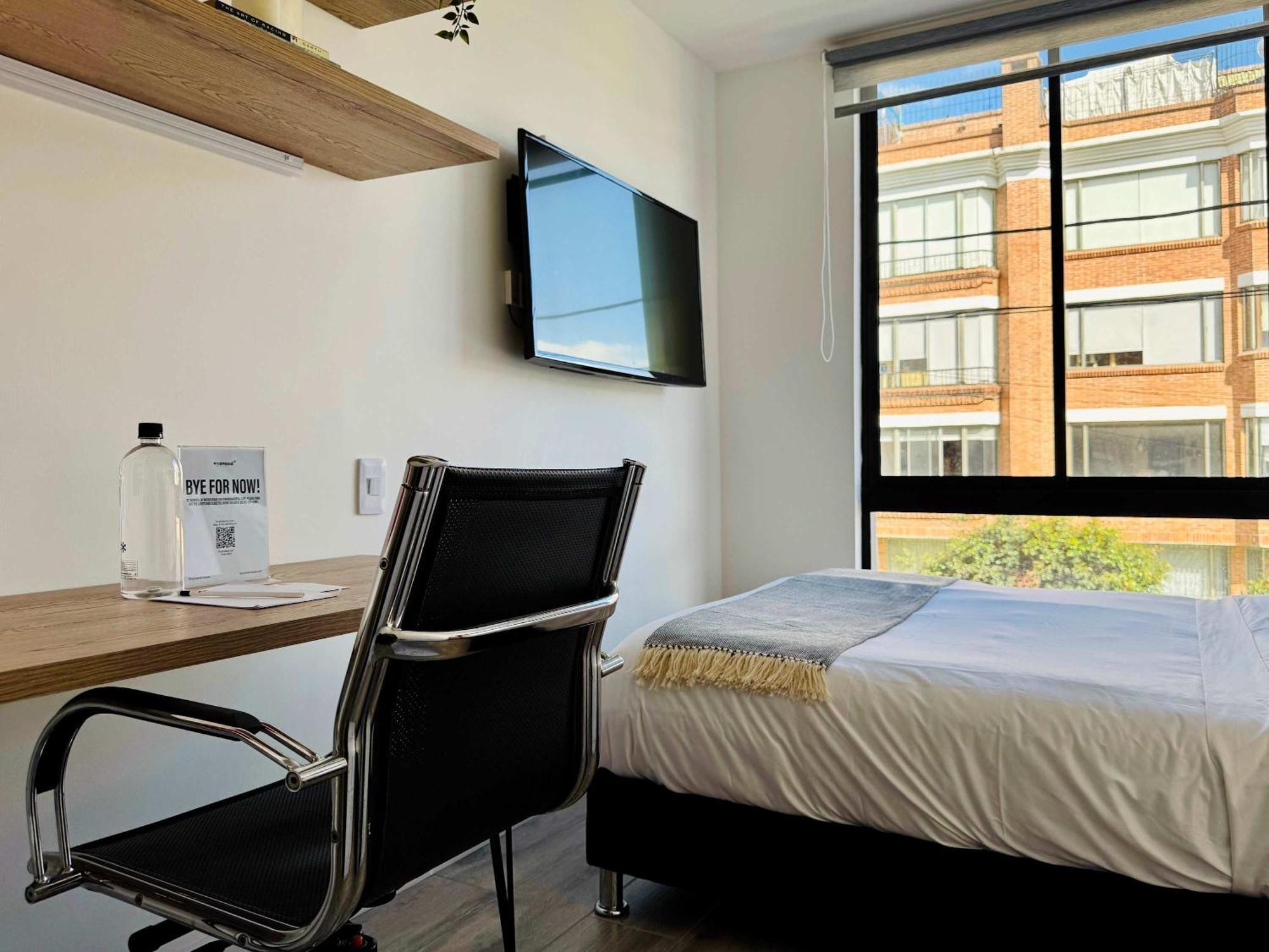 Radiant 1br In Santa Barbara Bogotá