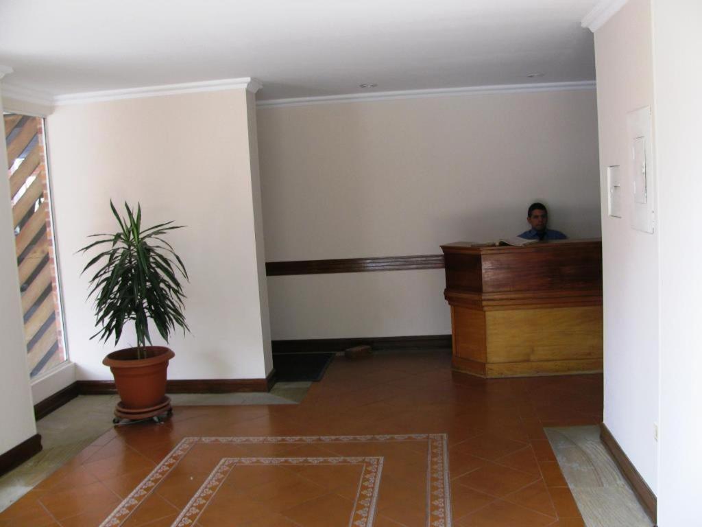 Comfy Quiet In Zona G Rosales Apartamento