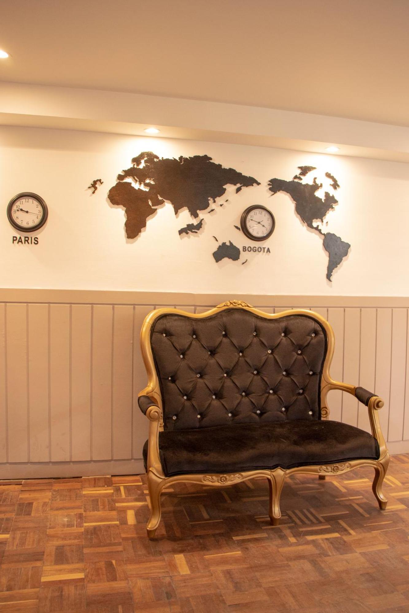 Hotel Marbore & 4*