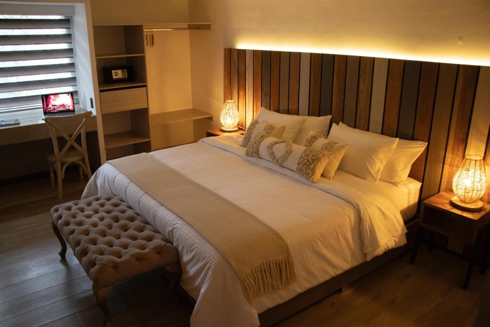 Hotel Marbore & Bogotá