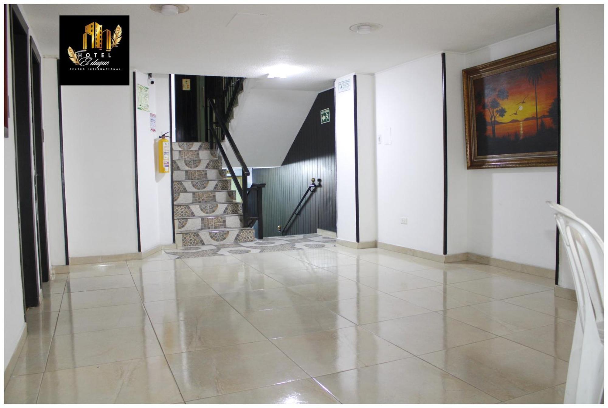 Hotel El Duque Internacional,