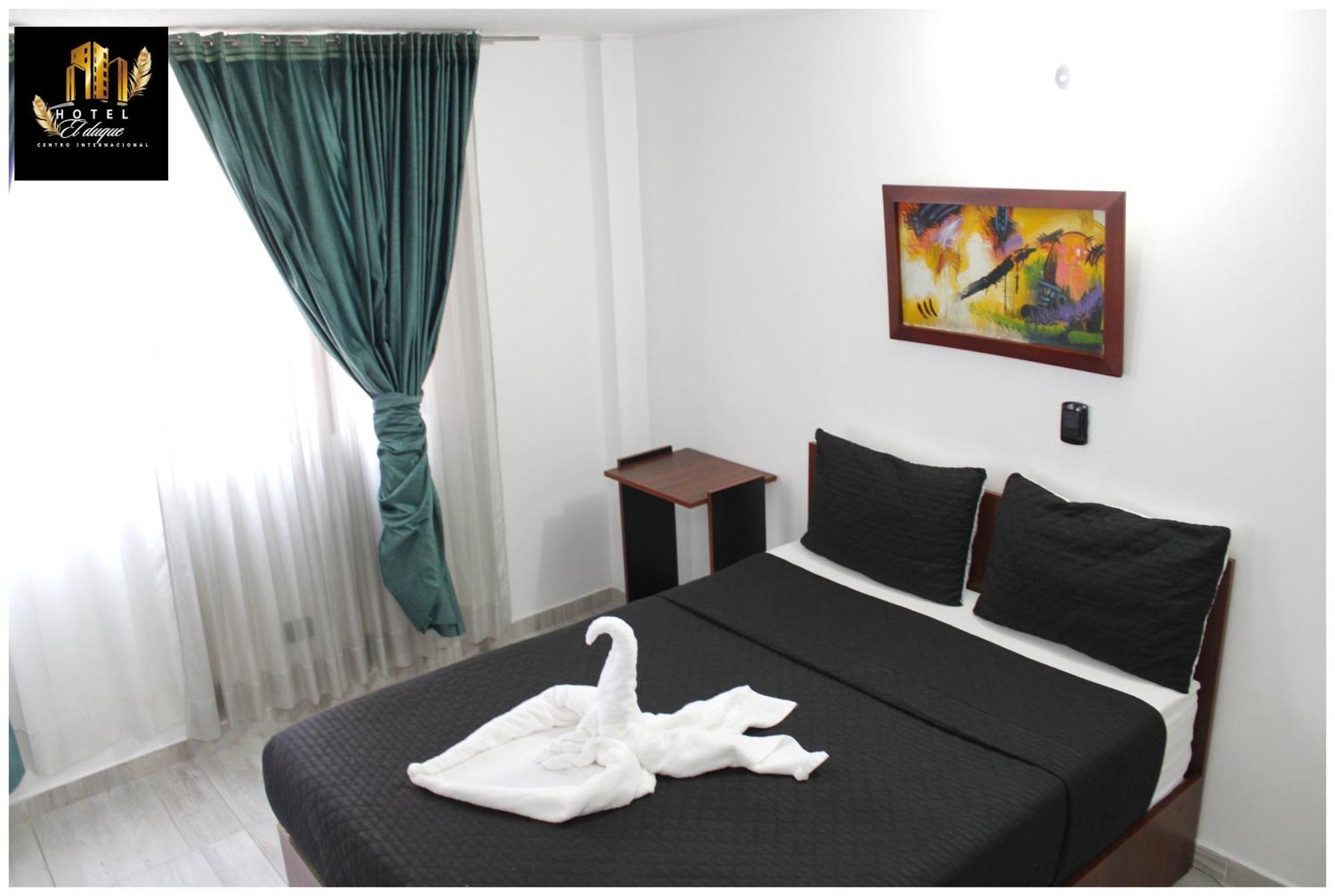 El Duque Internacional, Hotel Bogotá