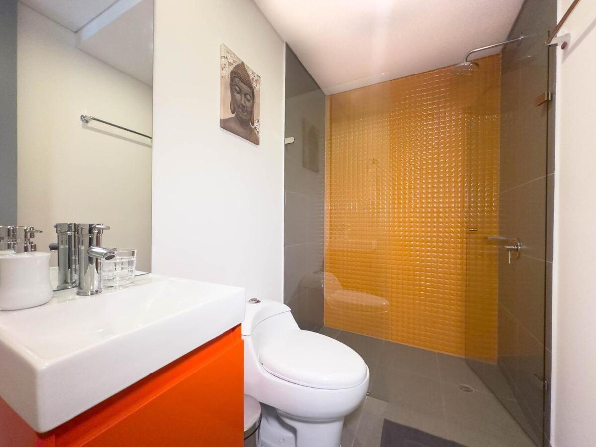 Nuevo Y Centrico Apartamento *
