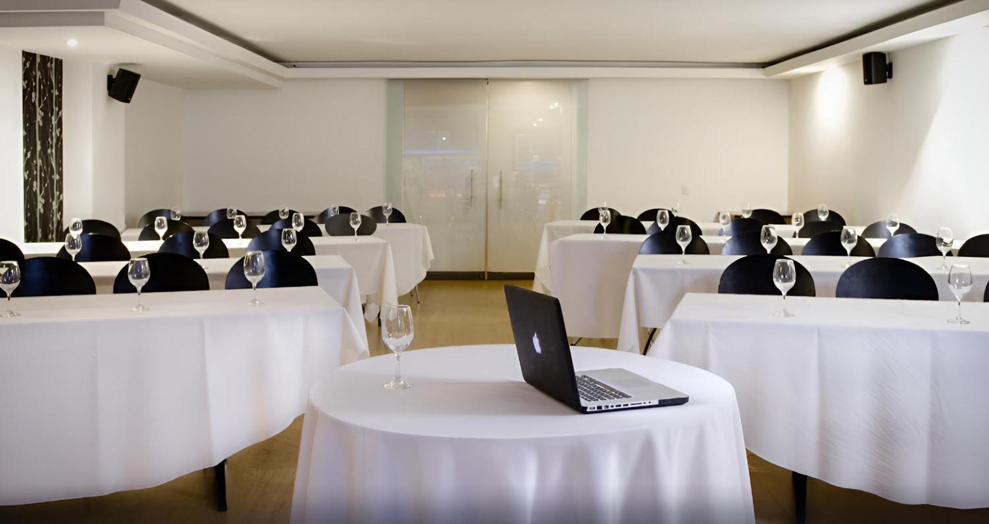 Hotel Silver Javeriana By Hospedium Bogota