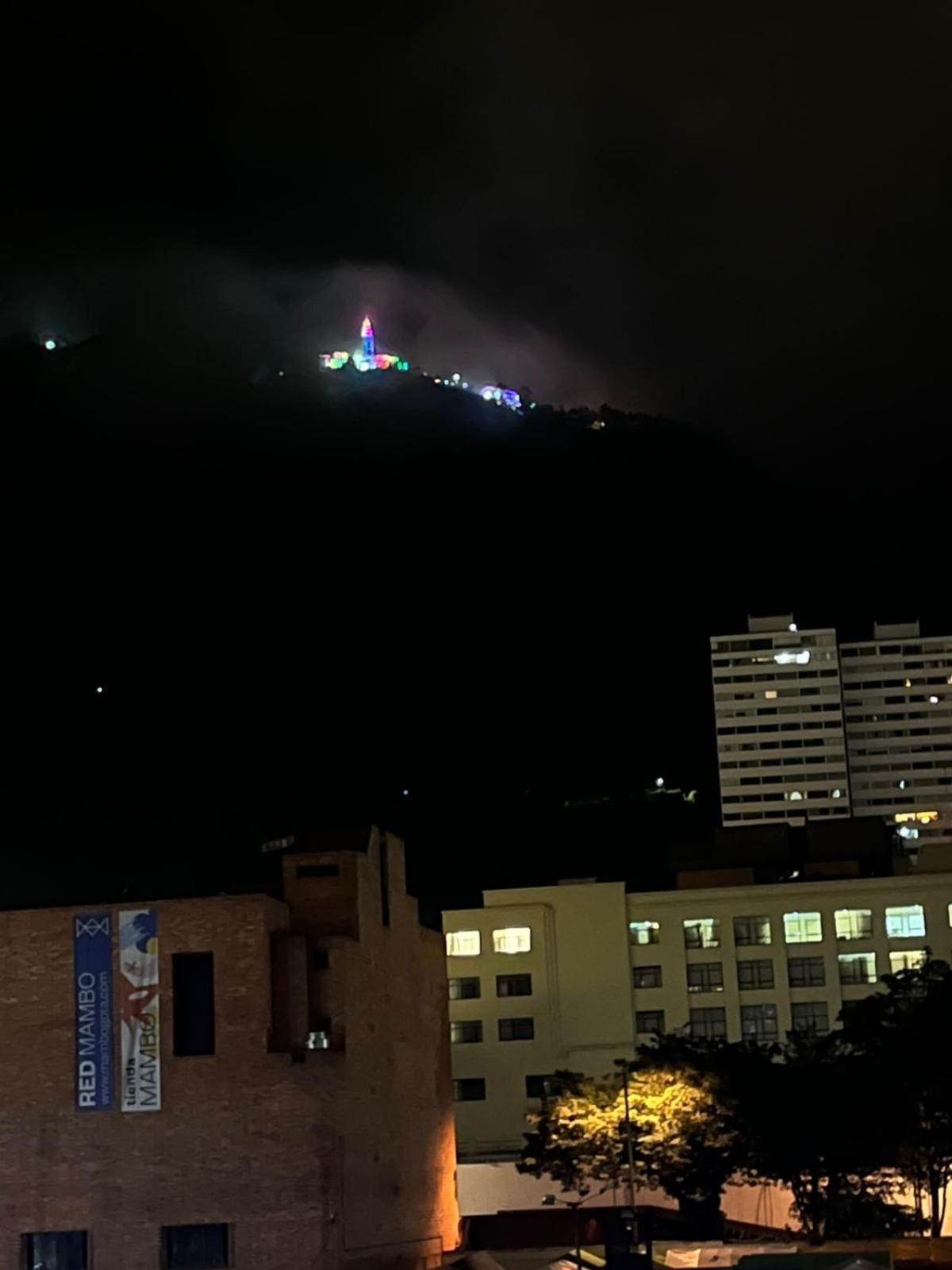 Apartamento Loft Moderno Con Vista Al Centro Y Monserrate Bogotá