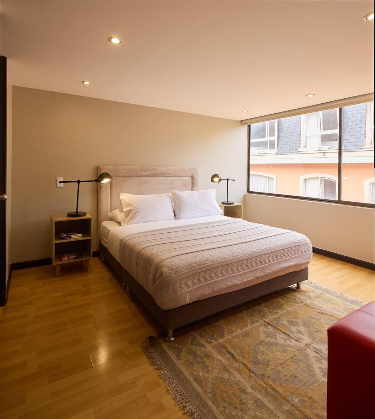 Bright Spacious Loft Park 93 Perfect Location Apartamento Bogotá