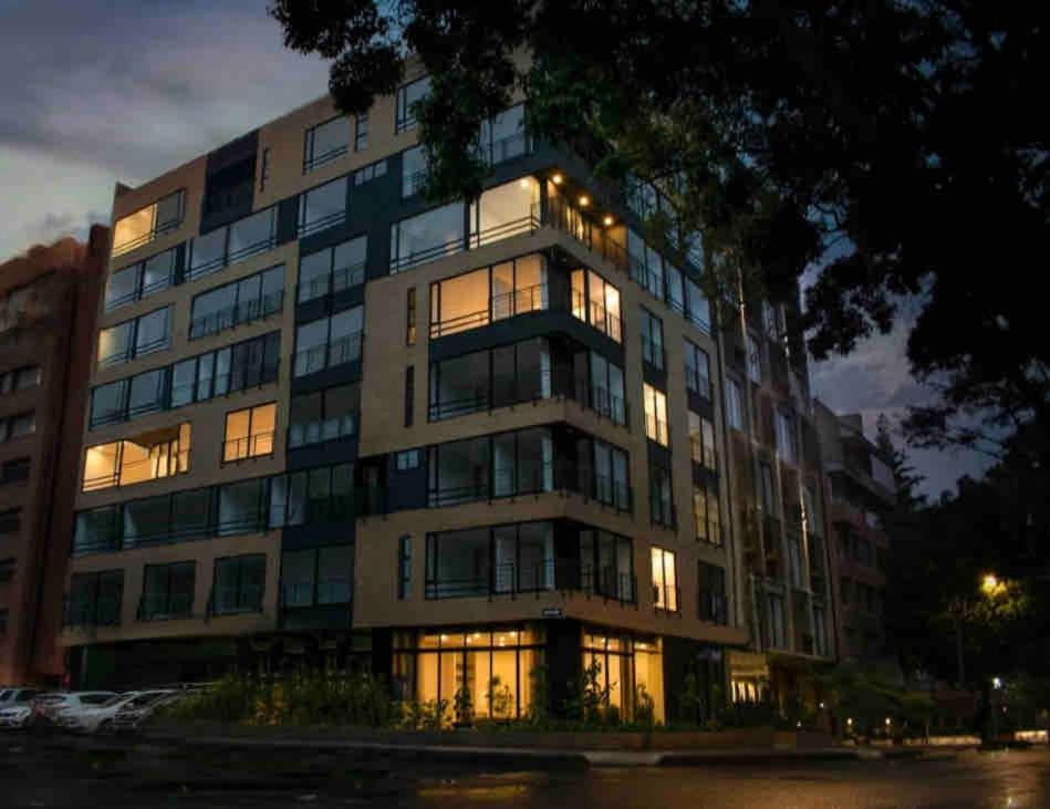 Elegant 2-bedroom Loft 604 With Stunning Park View Apartamento *
