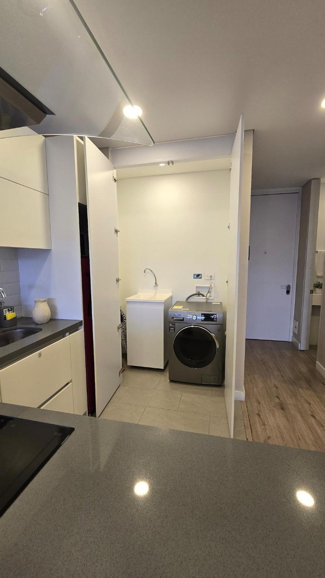 Apartamento Elegant 2-bedroom Loft 604 With Stunning Park View *
