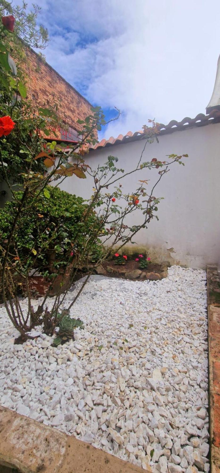 Eve Hostal *