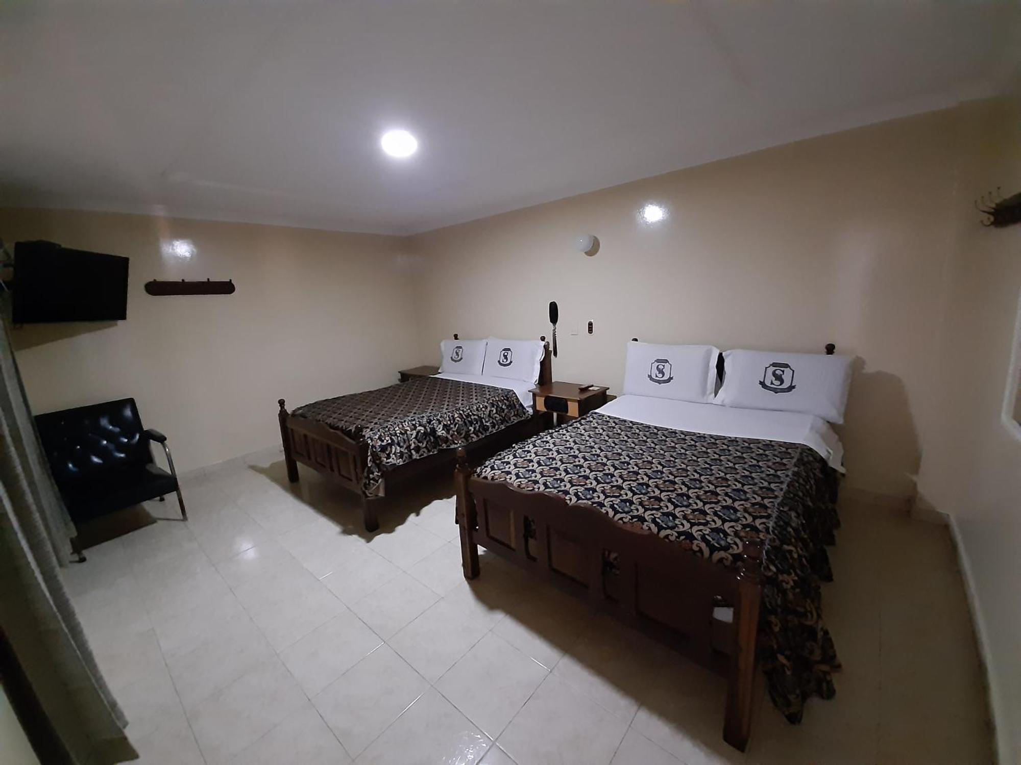Nuevo Siboney Hotel *