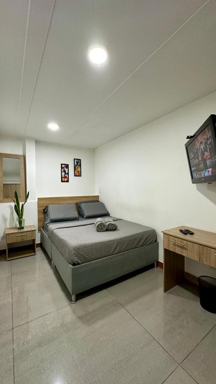 Hostelfc Corferias Guest house *