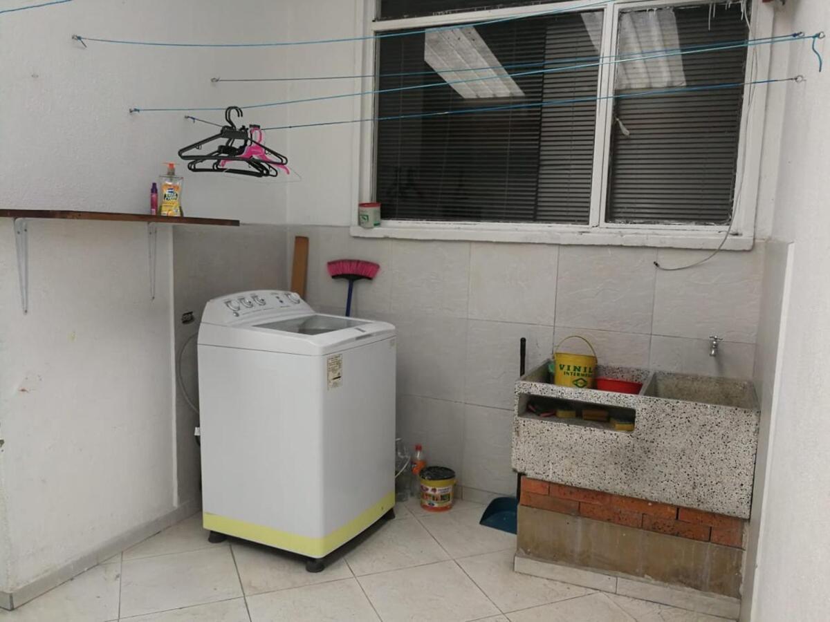 Bienvenidos A La Casa De Rosa Cerca Al Aeropuerto Welcome To Rosas House Close To The Airport Apartamento *