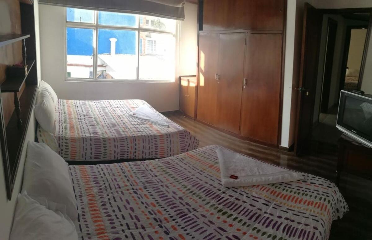 Bienvenidos A La Casa De Rosa Cerca Al Aeropuerto Welcome To Rosas House Close To The Airport Apartamento