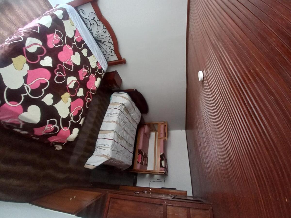 Apartamento Bienvenidos A La Casa De Rosa Cerca Al Aeropuerto Welcome To Rosas House Close To The Airport *
