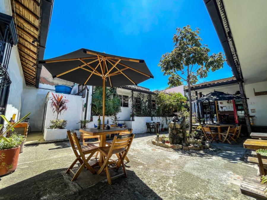 Hostal El Yarumo *