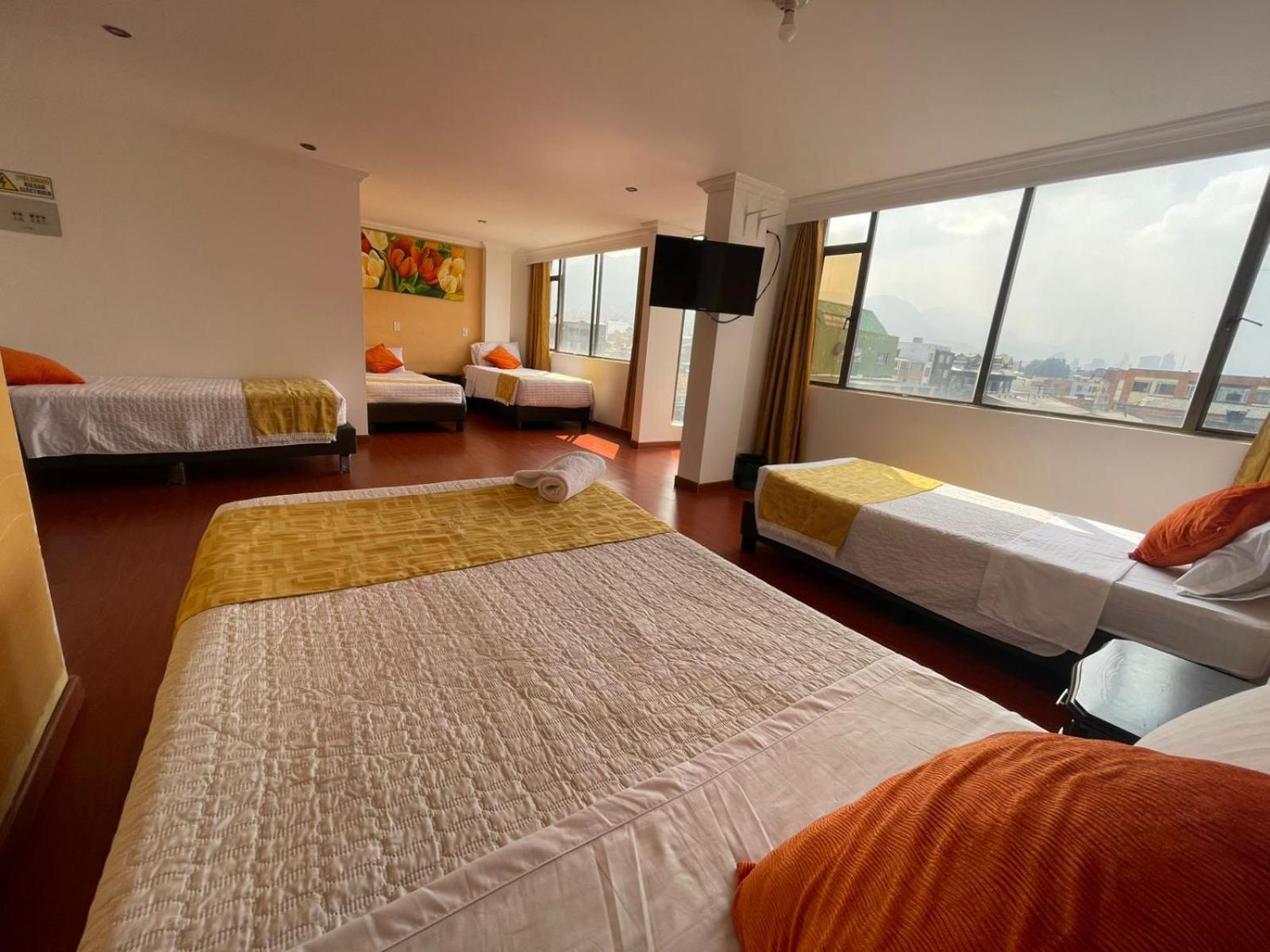 Hotel Ejecutivo 63 In Bogotá