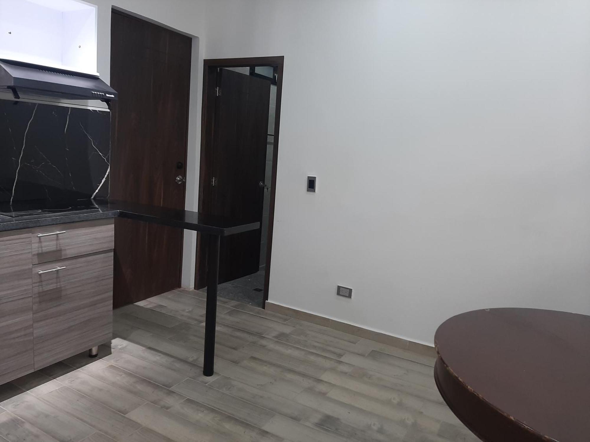 Hotel Sector De Corferias , Y , A 10 Cuadras Embajada Americana , Cerca Al , G 12 , Universidad Nacional , Aeropuerto A 2 Cuadras Estacion Ciudad Universitaria Marque-tresdiecisietecincoveintisieteveintiseistreintayuno Bogotá